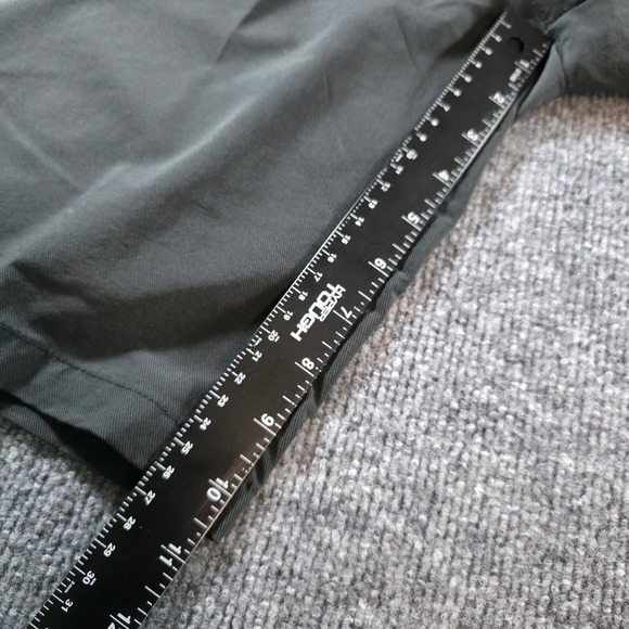 Travis‎ Mathew Shorts Mens Size 36 Gray Golf Casual Walking - Picture 8 of 9